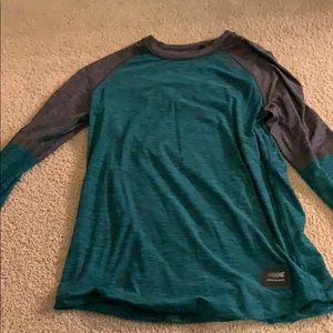 American Eagle Long sleeve